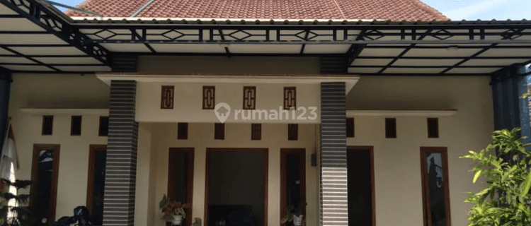 Dijual Rumah Baru, 500m Lapangan Jiwan pujasera Jiwan  1