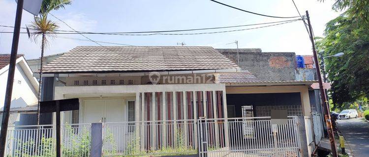 Disewakan Rumah Hook di Jaka Sampurna Bekasi  1