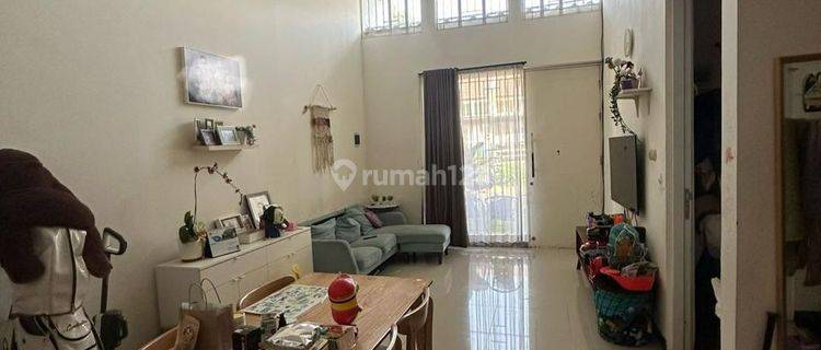 Jual Rumah Bu Murah Semi Furnish di Komp.tki 5 Pinewood Bandung 1