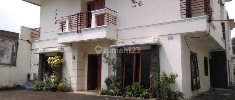  Rumah SHM - Sertifikat Hak Milik di Jalan Mulyasari, Pasteur Unfurnished Bagus 1