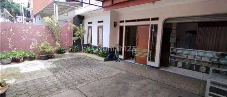 Dijual Rumah Usaha di Mainroad Sarijadi Bandung 1