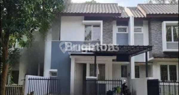Strategic Location, Ready-to-Occupy House in Boulevard Legenda Wisata, Cibubur, Bogor 1