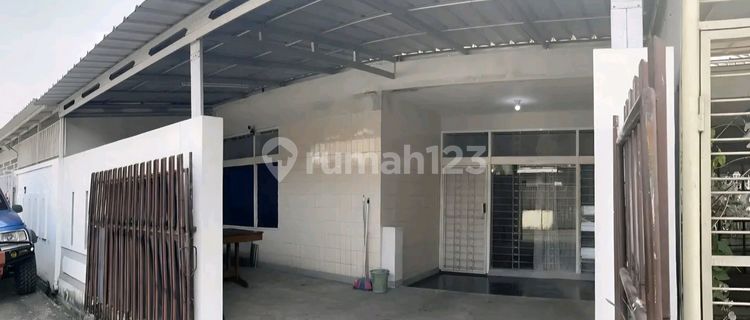 1-Story House suitable for Warehouse or Home Industry in Cijerah, Bandung 1