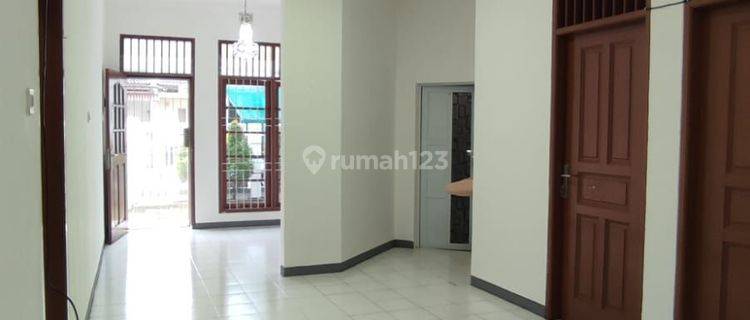 Disewakan Rumah Di Gading Serpong Sektor 7A Tangerang Siap Huni 1