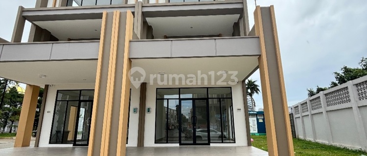 For Rent: New Shop House Facing Gading Serpong Road 1