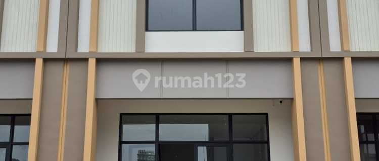 Quick Sale 2-Story Shop House in Il Lago Gading Serpong 1
