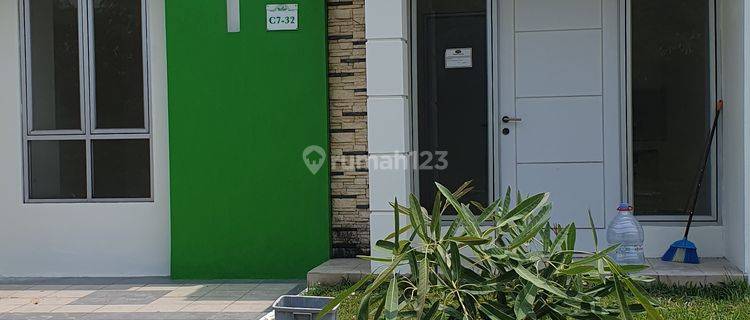 Di sewakan Rumah D'Java Residance Jl. Syalendra 9 1