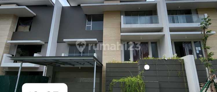 RUMAH MURAH DIJUAL PIK GOLF ISLAND UKURAN 12X20 MAPLE 2.5 LANTAI  1