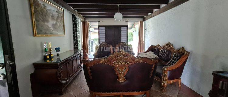 Villa Bagus Full Furnished di Lembang Villa Istana Bunga 1