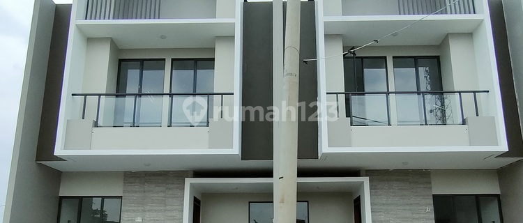 For sale new house in an elite cluster in Batununggal. 1