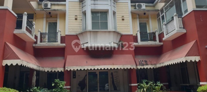 Strategic Shop House Opposite Pine Mansion in Parahyangan New Town 1