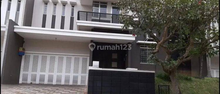 Rumah Lux Modern Kbp di Kota Baru Parahyangan Tatar Ratnasasih 1