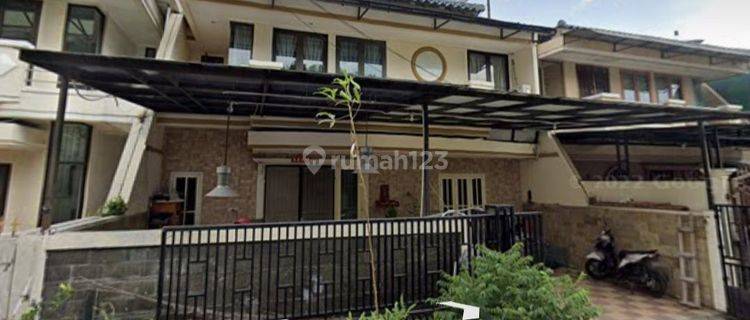 Rumah 2 Lantai Di Komplek Grisenda Pik Jakarta Utara 1