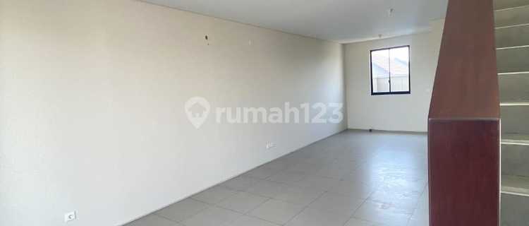 Good Shop House in the New City of Parahyangan Sasakirana 1
