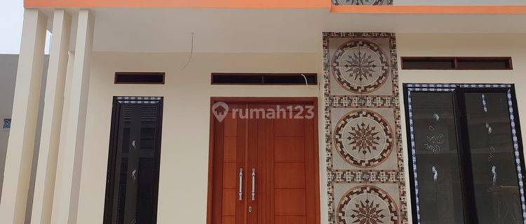 RUMAH DI JUAL SYARIAH DEKAT STASIUN KRL DEPOK.  1