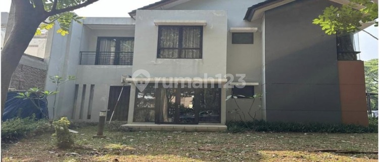 House For Sale In Casajardin, Land Area 238m2, Building Area 250m2, West Jakarta 1