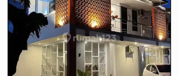 For Sale: 450m² Land, 125m² Building Boarding House in Joglo, West Jakarta 1