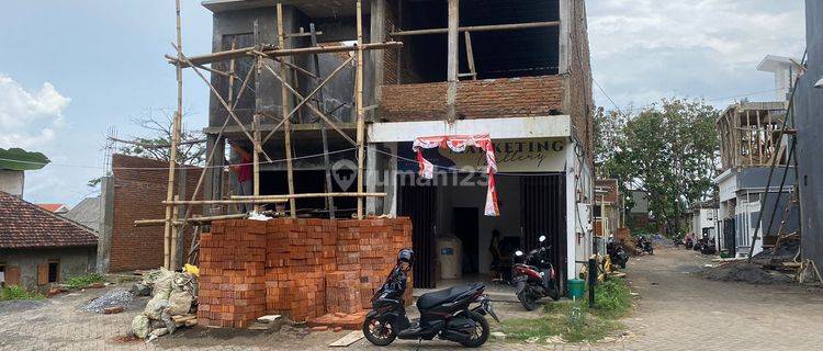 Ruko Ready Stock Poros Jl Raya di Joyoagung Merjosari Malang 1