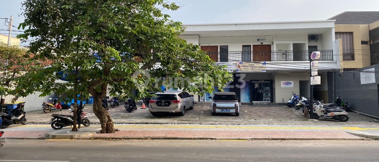 Ruko 3 Unit gandeng Di Tebet Barat Raya, Jalan Raya, 2 Lantai 1