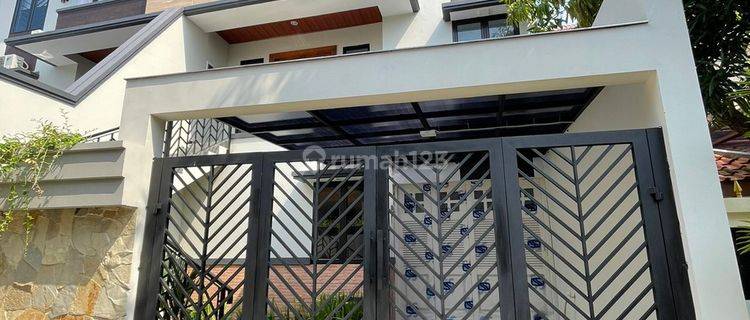 Rumah Modern Minimalis di Kalibata Akses Jalan 2 Mobil 1