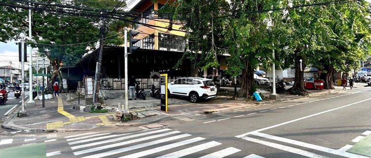 Cafe Resto Usaha di Tebet Raya Jalan Raya Komersial 1