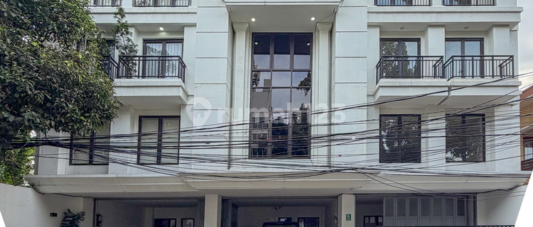 5-Storey Shophouse in Setiabudi Near Kuningan Rasuna Said 1