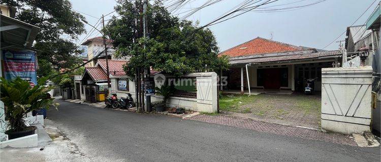 Rumah di Ampera, Komplek Kavling Polri Akses Jalan 2 Mobil 1