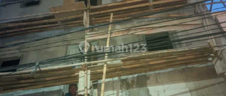 New Kos in Tanjung Duren Near Central Park 1