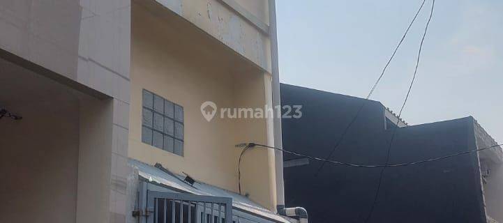 Rumah 3 lantai grogol dijual cepat 1