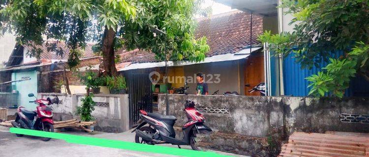 Tanah Strategis Bonus Bangunan Deket Ke Stadion Manahan Solo 1