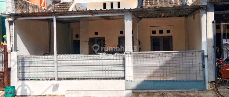 Rumah Second Siap Huni Deket Ke Kampus Uns 1