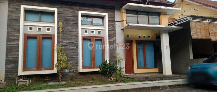 Rumah Cluster Second Bagus dekat RS. Dr. Oen Solo Baru 1