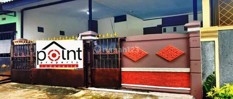 Rumah luas Bagus Jebres dekat RS Moewardi 1