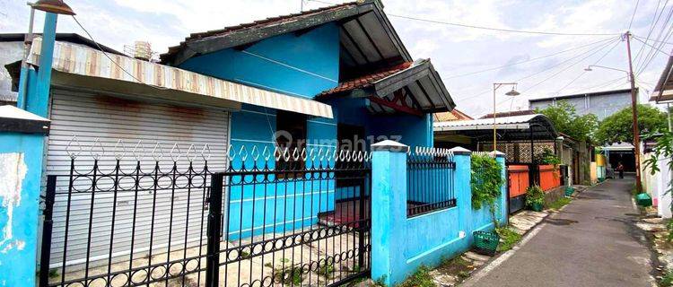 Rumah Second Murah di Tengah Kota Surakarta 1