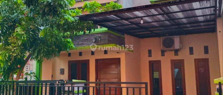 Rumah Hook Bagus Siap Huni dekat PT. Konimex  1