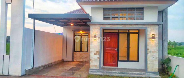 Rumah Cluster Mewah Indent dekat ke Bandara Solo 1