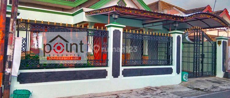 Rumah Murah Bagus Siap Huni Deket Mall Solo Square 1