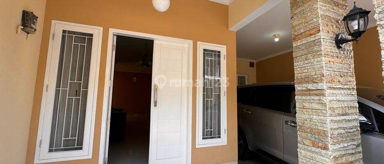 Rumah 2 Lantai Bagus Furnished SHM di Pondok Kelapa, Jakarta Timur 1