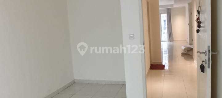 Gading Resort Residences Apartment 3 Bedrooms Nice Furnished 1