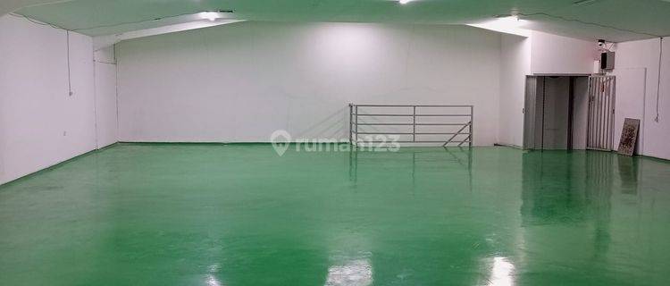 Gudang di Daan Mogot Batu Ceper, Lt 228m2, 2lt Full, Bebas Banjir 1