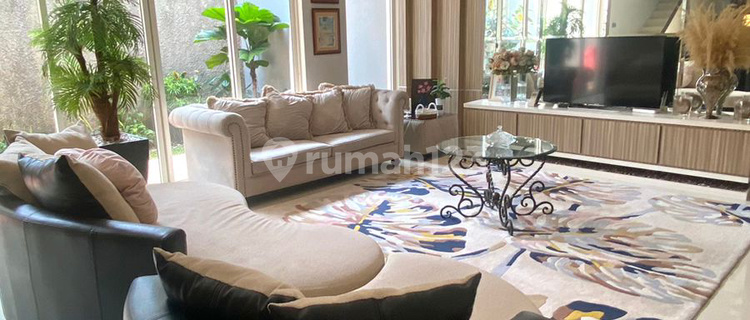 Dijual Kebayoran Bintaro Rumah Furnished SHM - Sertifikat Hak Milik Sudah Renovasi di Bintaro 1