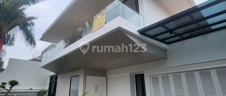 Rumah Impian Kawasan Eksklusif Pondok Indah Dengan Bangunan Besar 1