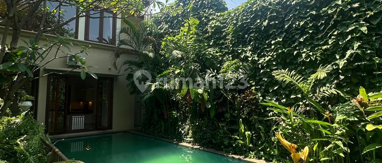 Two-Story House in Exclusive Kemang Complex, Suitable for Expatriates 1