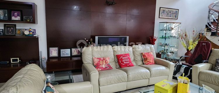 Dijual Rumah  ARTHA GADING VILLA  4 Lt SHM  1