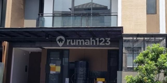 Dijual Rumah Di Cluster Mewah Kiyomi Zora, Bsd City, Kabuoaten Tangerang
 1