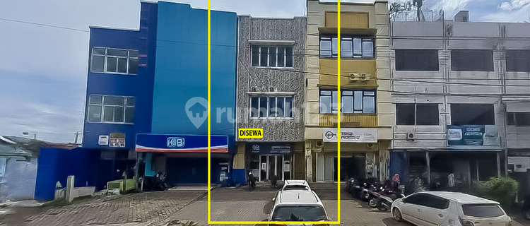 3-Story Shop House for Rent on Antasari Street 1