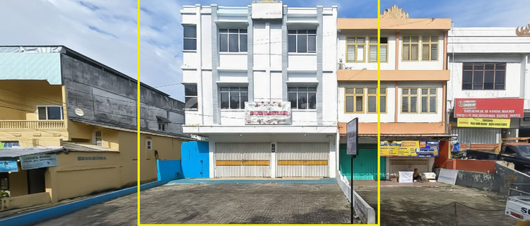 Two-Door Connected Shop House 3 Floors by Teuku Umar Kedaton Roadside 1