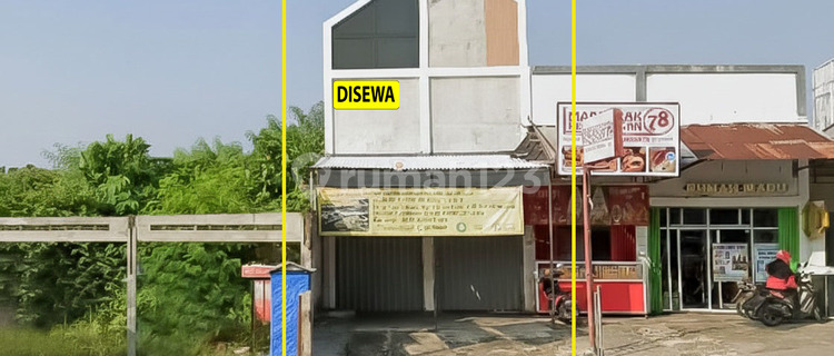 Rent 2-Story Shop House on the Side of Za Pagar Alam Street in Kedaton 1