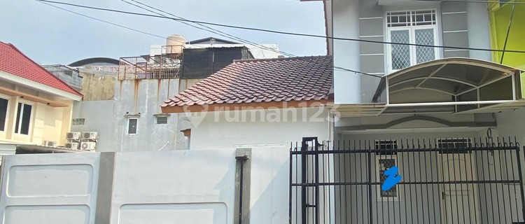 For Sale 2-Story House in Taman Palem Lestari, Size 157 m² at West Jakarta 1