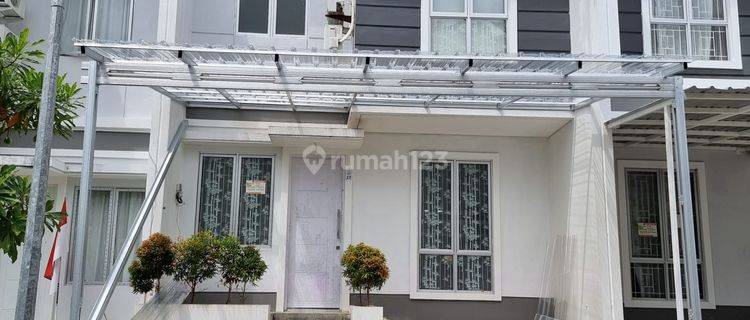 Rumah Cantik Sudah Renovasi Dan Kanopi di Hyland Grandcity 1